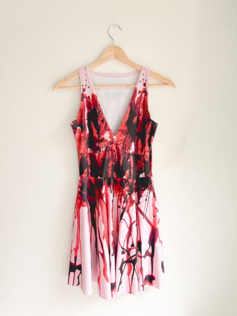 BlackMilk Carrie Dress Blood Splatter Horror Print Size Small Halloween - Picture 2 of 9